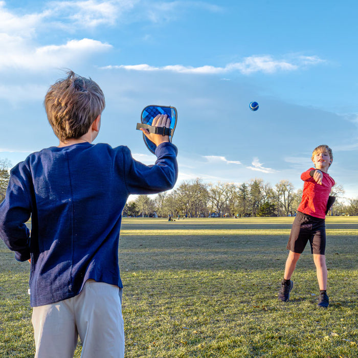 Toss & Catch Ball Game