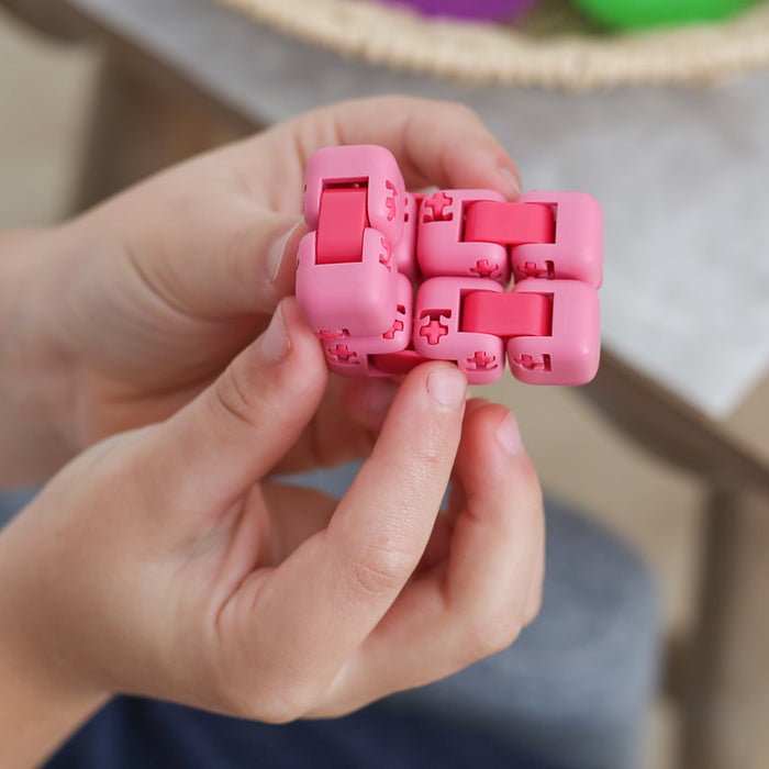 Infinite Spinner Magic Cubes
